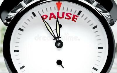 A reminder to pause